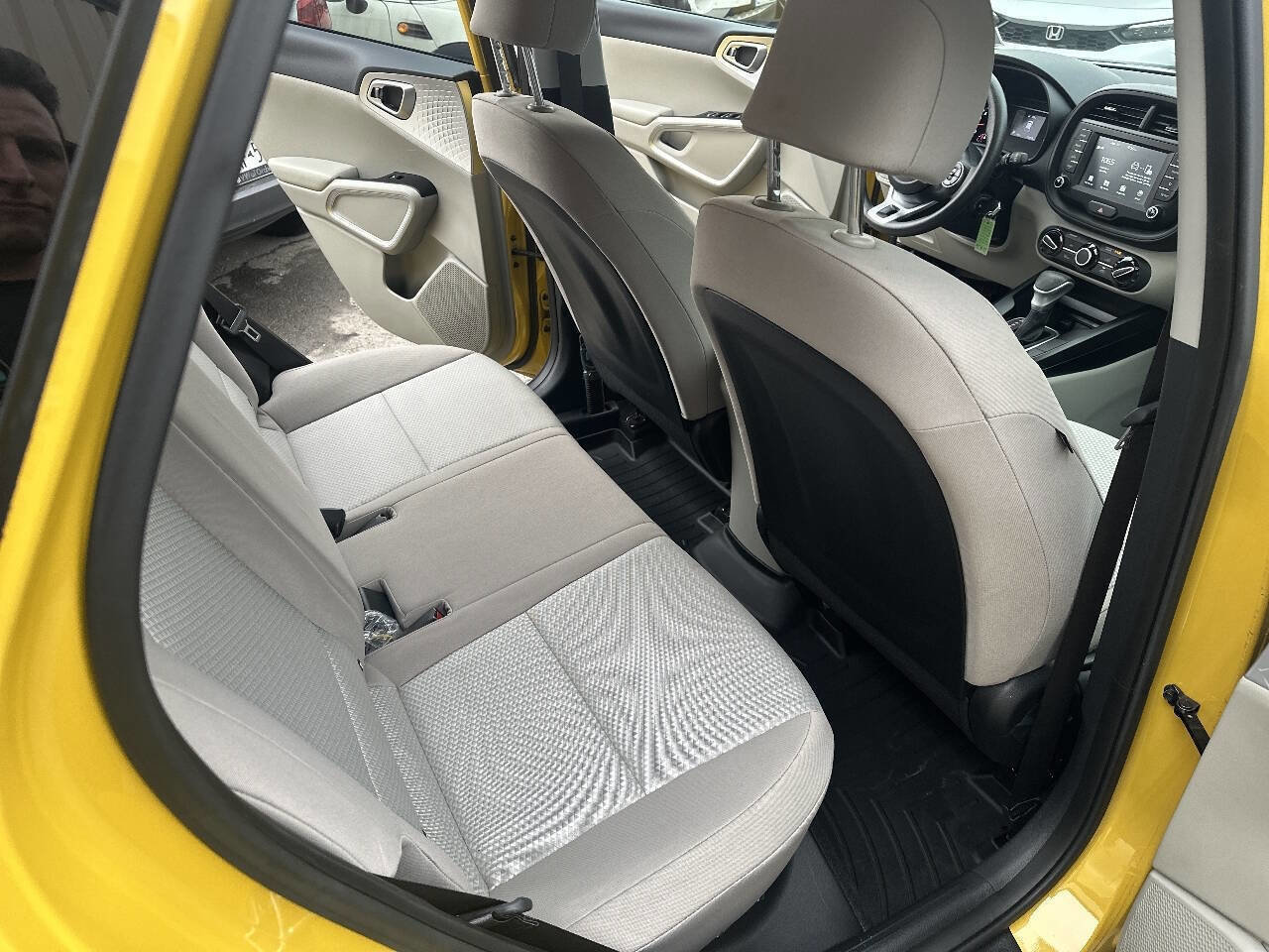 Used 2020 Kia Soul LX FWD image 15