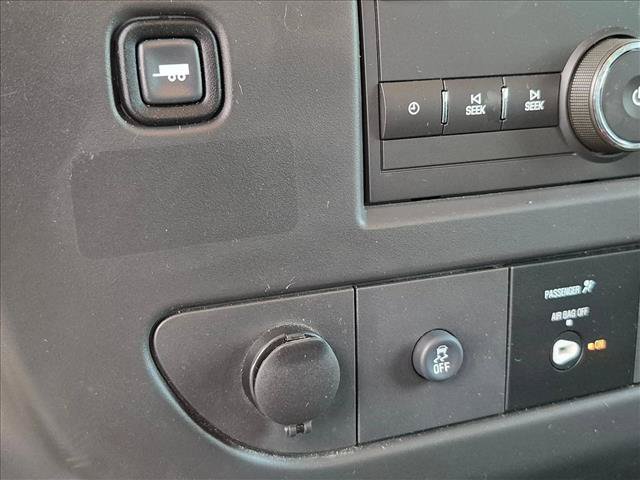 Used 2025 GMC Savana 2500 w/ Driver Convenience Package RWD image 16