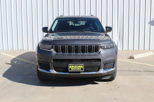 Used 2023 Jeep Grand Cherokee L Laredo image 5