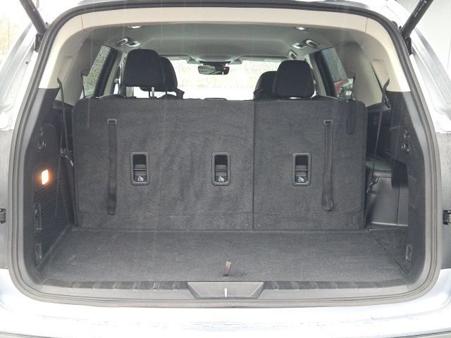 Used 2023 Subaru Ascent Limited image 17