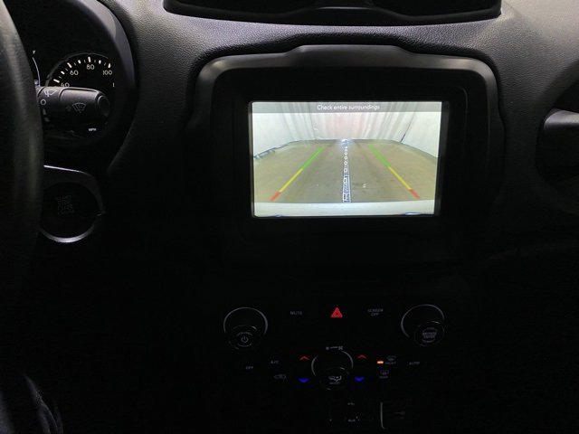 Used 2018 Jeep Renegade Altitude image 18