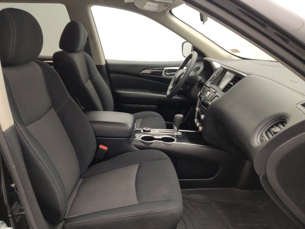 Used 2019 Nissan Pathfinder S AWD/4WD image 21