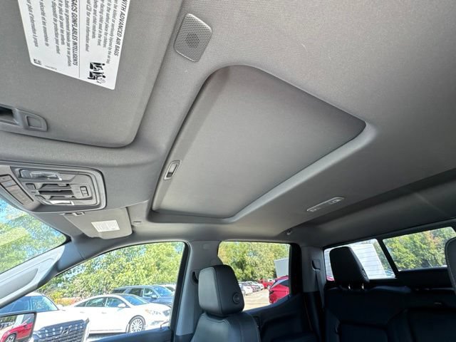 Used 2020 GMC Sierra 1500 SLT w/ SLT Premium Plus Package AWD/4WD image 31