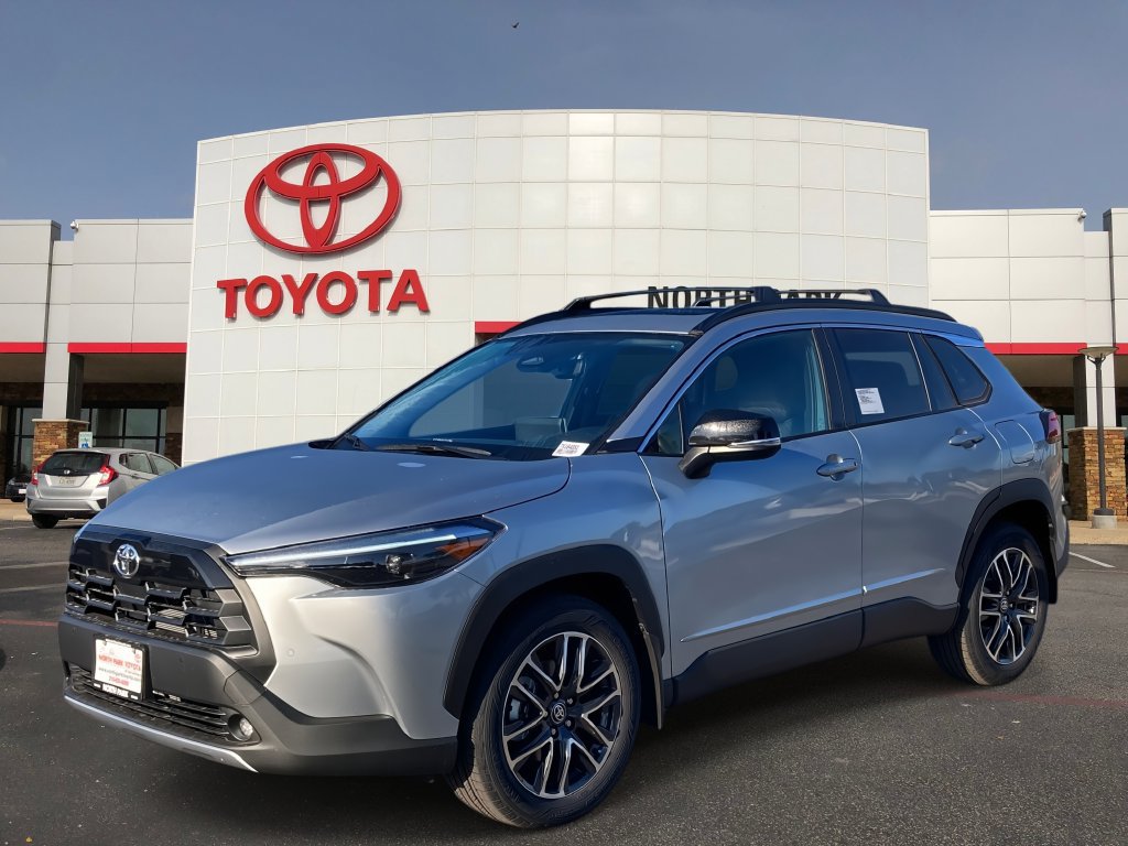 New 2026 Toyota Corolla Cross XLE w/ Convenience Package FWD image 1
