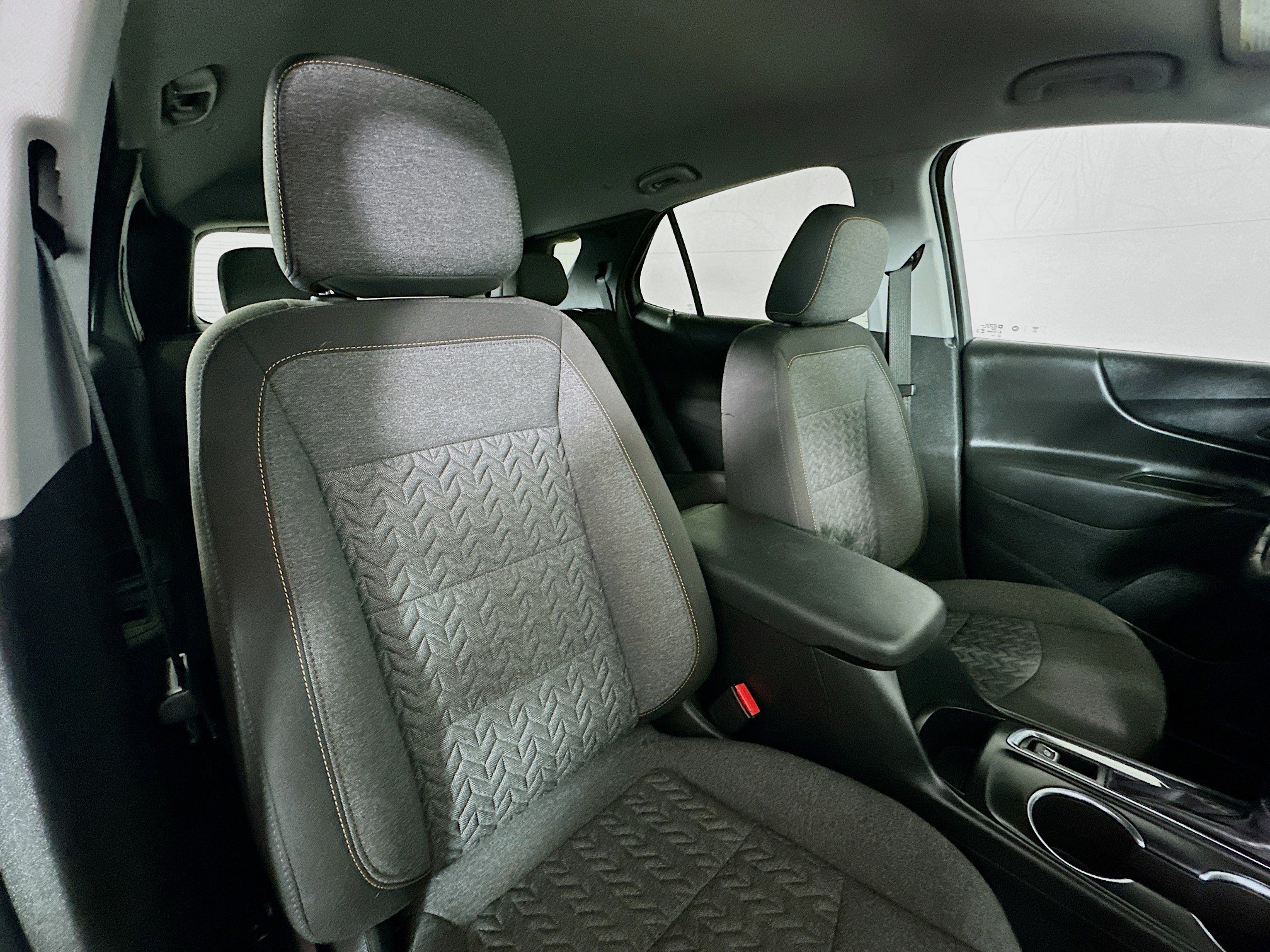 Used 2023 Chevrolet Equinox LT AWD/4WD image 25