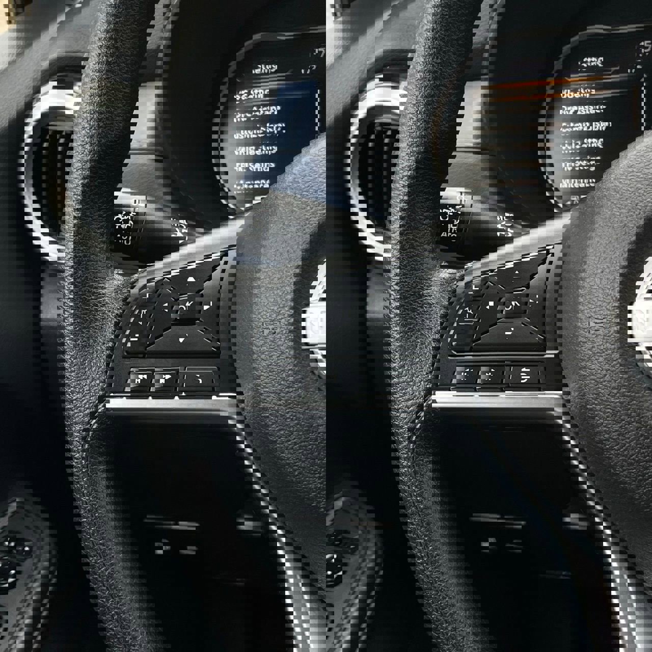 Used 2024 Nissan Versa SV FWD image 14