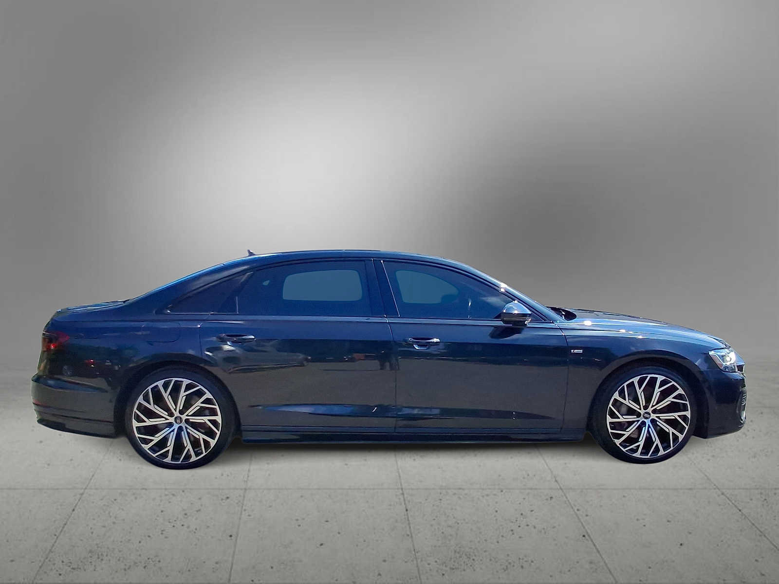 Used 2023 Audi A8 L 3.0T w/ Luxury Package AWD/4WD image 9