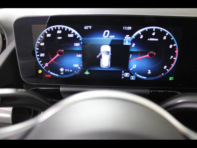Used 2023 Mercedes-Benz GLA 250 4MATIC image 24