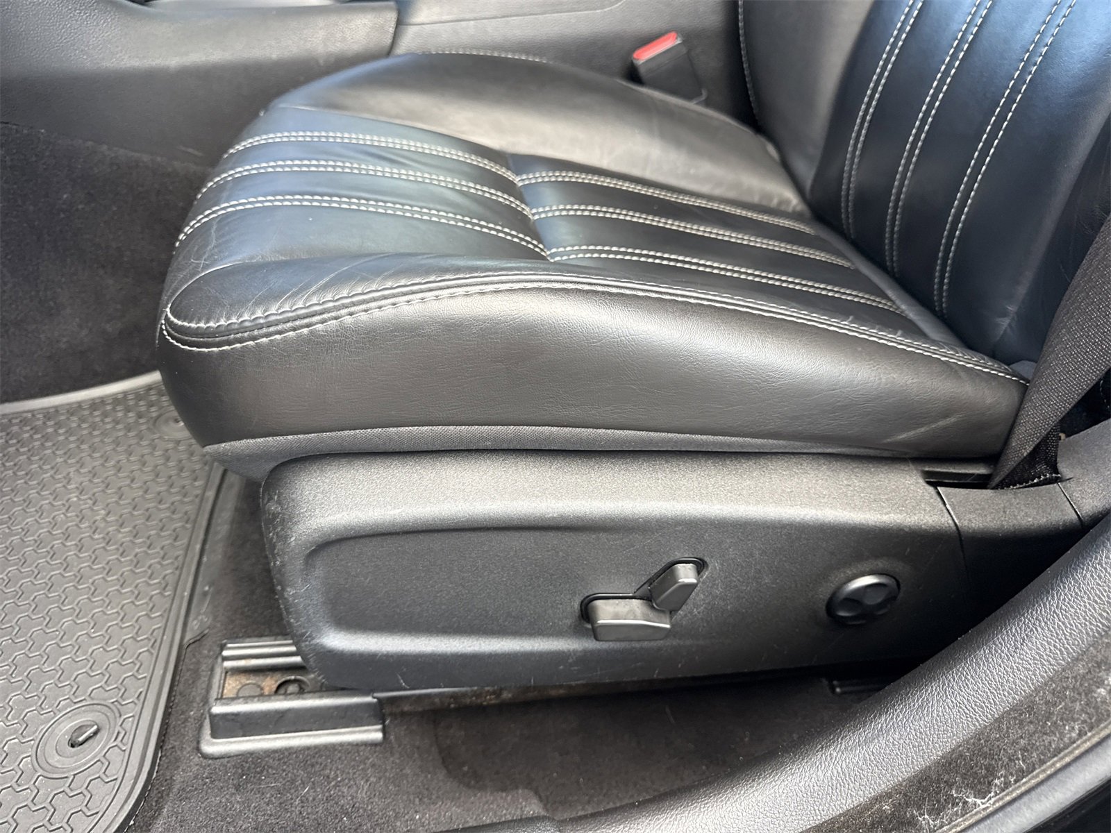 Used 2021 Chrysler 300 S image 18