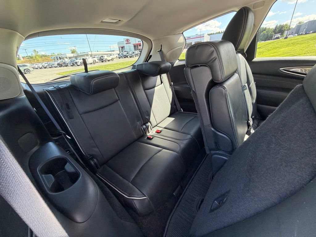 Used 2019 INFINITI QX60 Luxe w/ Essential Package AWD/4WD image 47