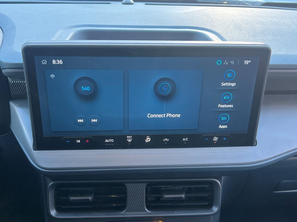 Used 2025 Ford Maverick XL image 18