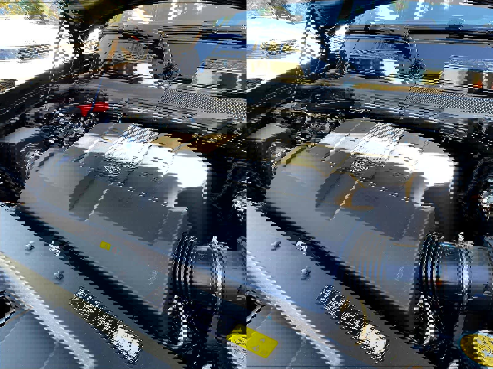 New 2025 Land Rover Defender 130 V8 image 33