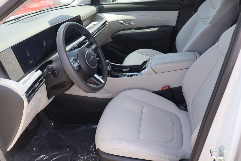 Used 2025 Hyundai Tucson SEL AWD/4WD image 5
