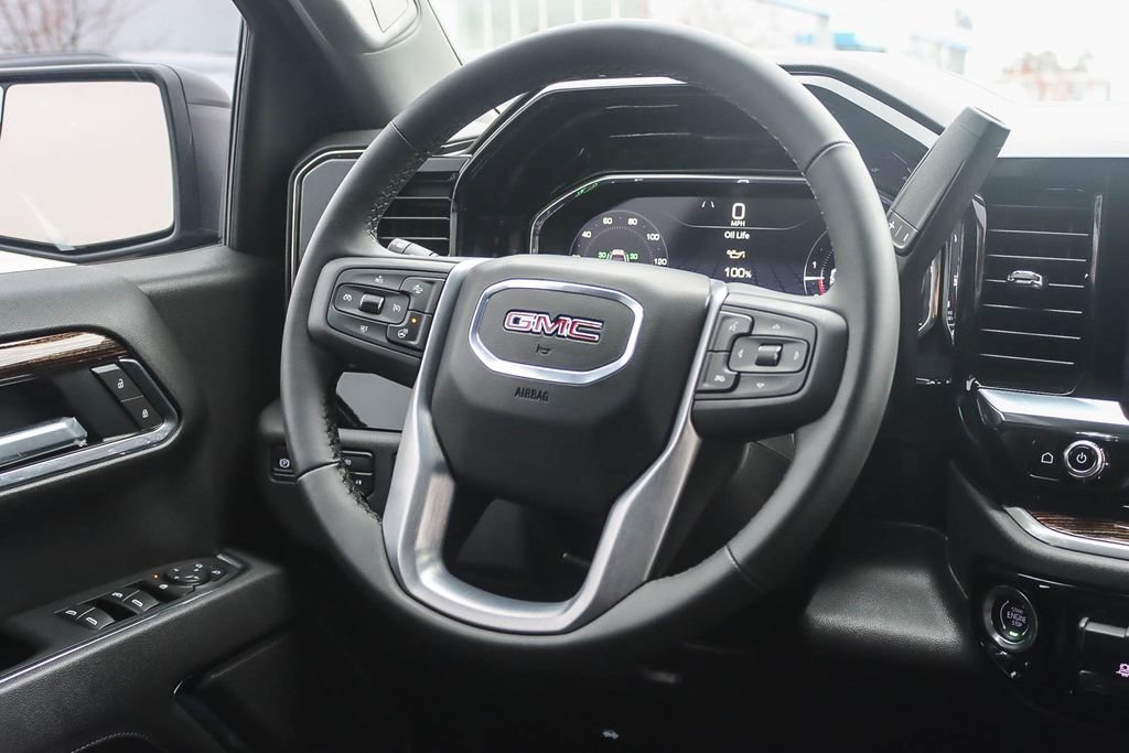 Used 2025 GMC Sierra 1500 Elevation image 22
