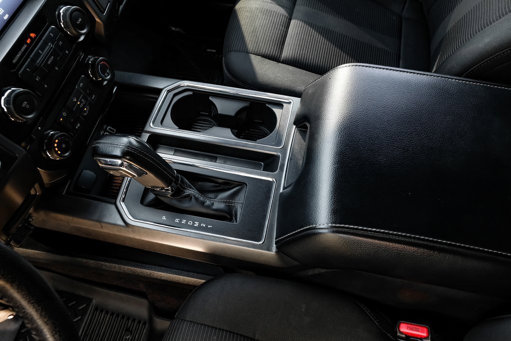 Used 2016 Ford F150 XLT w/ Equipment Group 302A Luxury image 26