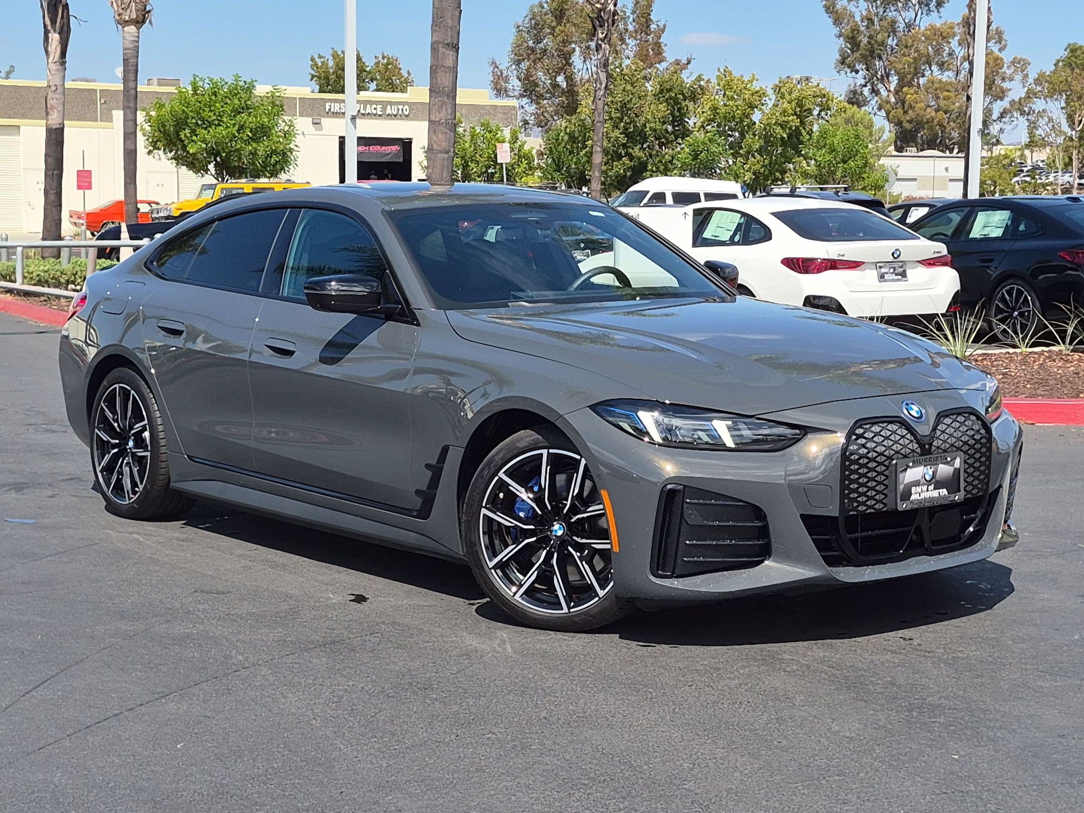 Used 2025 BMW i4 xDrive40i w/ M Sport Package AWD/4WD image 2