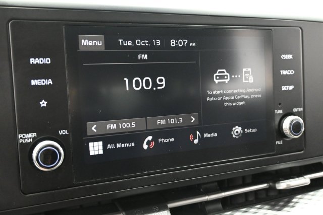 Used 2024 Kia Carnival LX FWD image 18