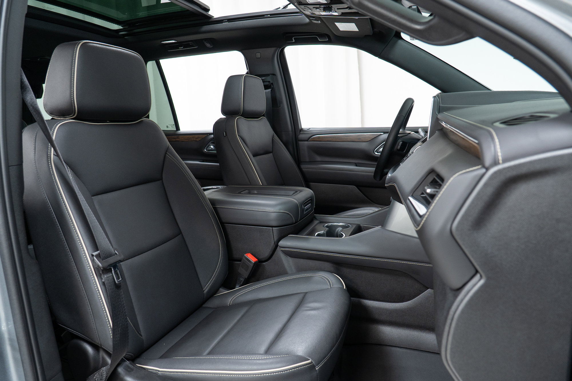 Used 2023 Chevrolet Tahoe Premier w/ Premium Package 2 image 22