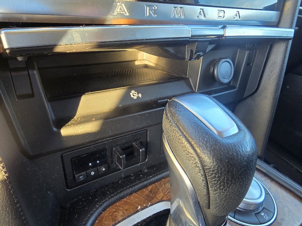 Used 2021 Nissan Armada SL w/ Captain's Chairs Package image 22