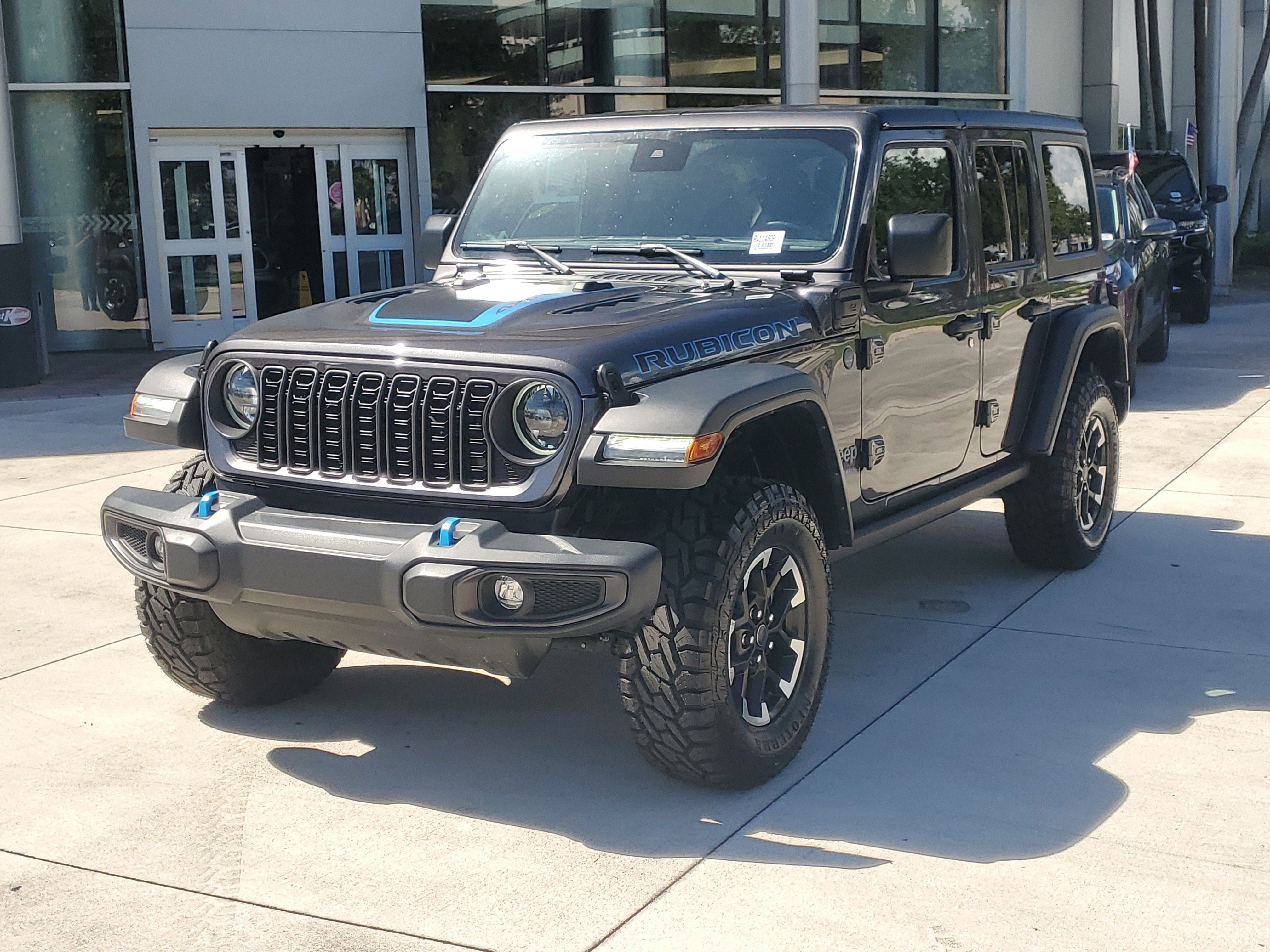 Used 2024 Jeep Wrangler Unlimited Rubicon 4xe image 7