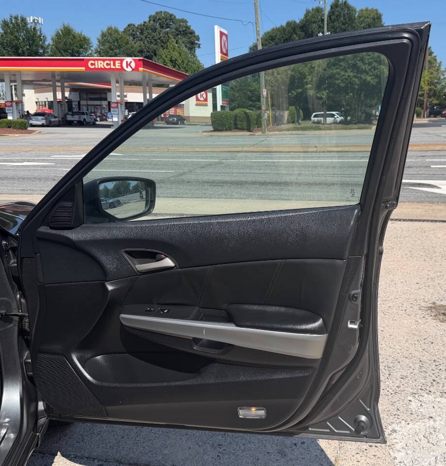 Used 2009 Honda Accord EX-L image 16