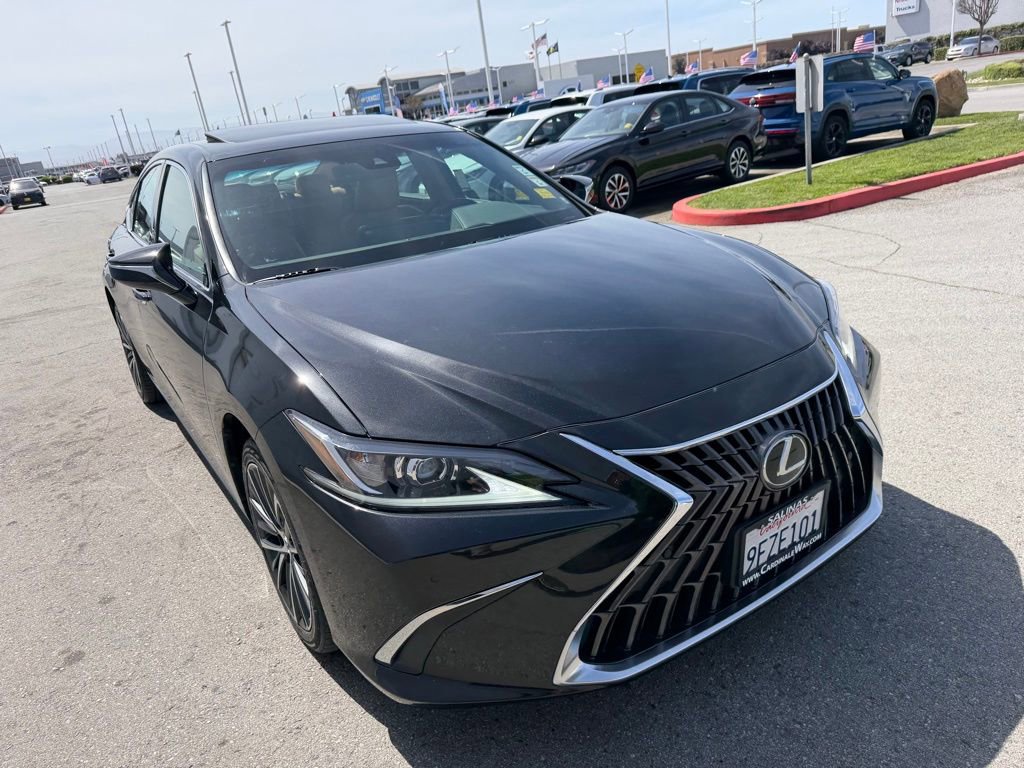 Used 2023 Lexus ES 250 w/ Premium Package image 8