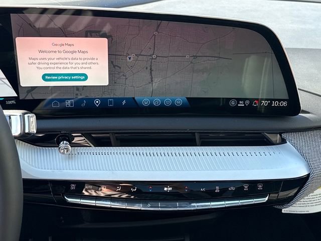 New 2025 Cadillac Optiq Sport 1 image 9