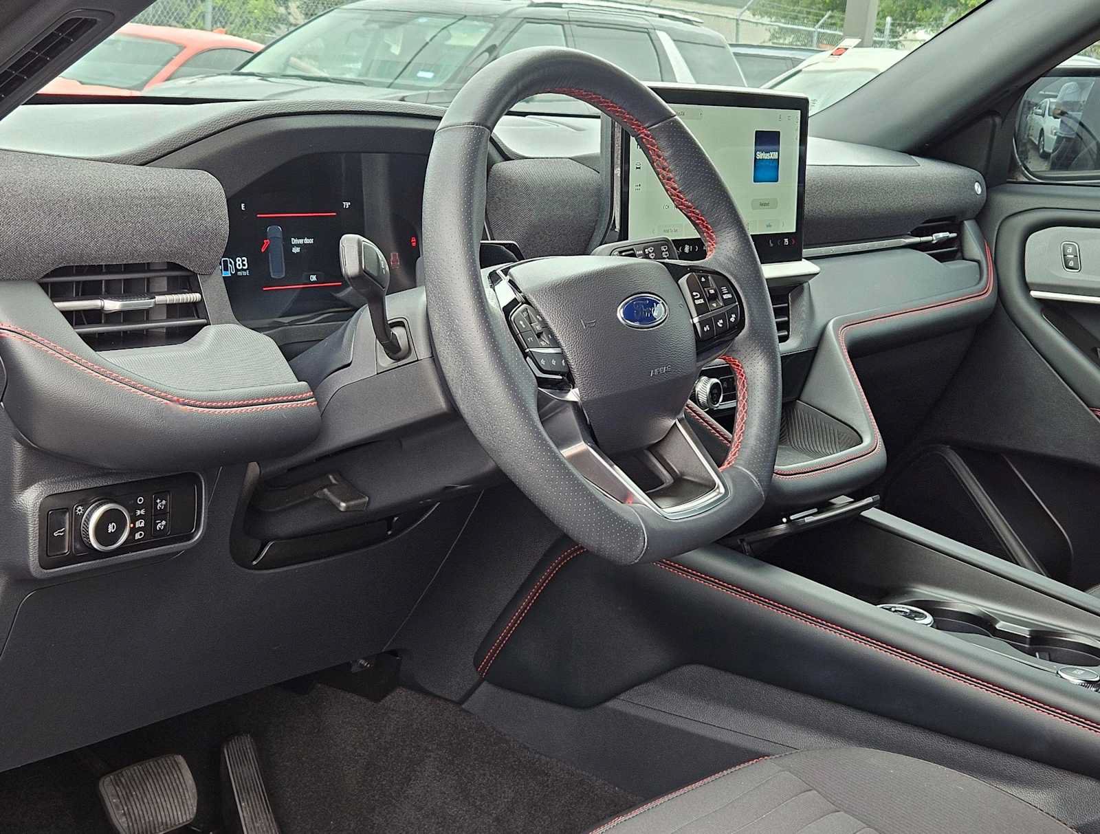Used 2025 Ford Explorer ST-Line RWD image 2