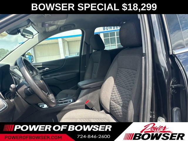 Used 2020 Chevrolet Equinox LT AWD/4WD image 2