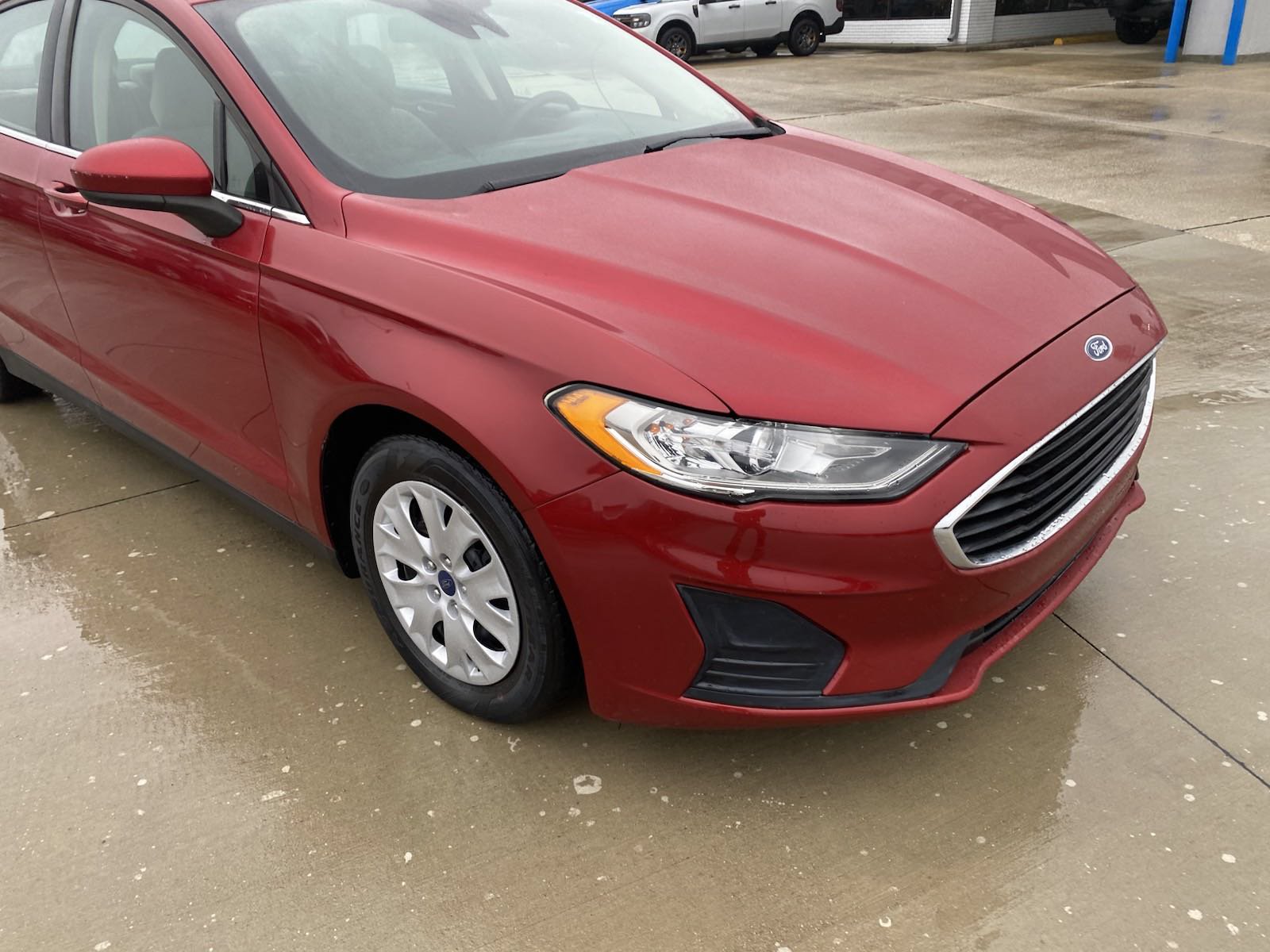 Used 2020 Ford Fusion S FWD image 4