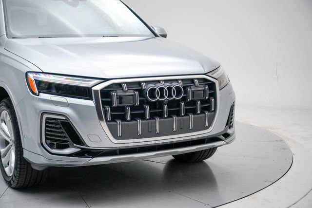 Used 2025 Audi Q7 3.0T Premium Plus AWD/4WD image 9