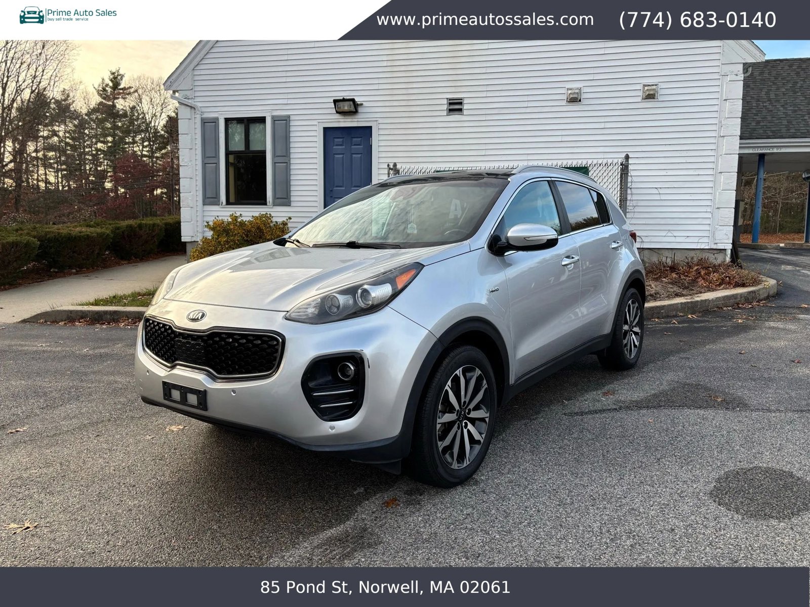 Used 2017 Kia Sportage EX w/ EX Technology Package AWD/4WD image 3
