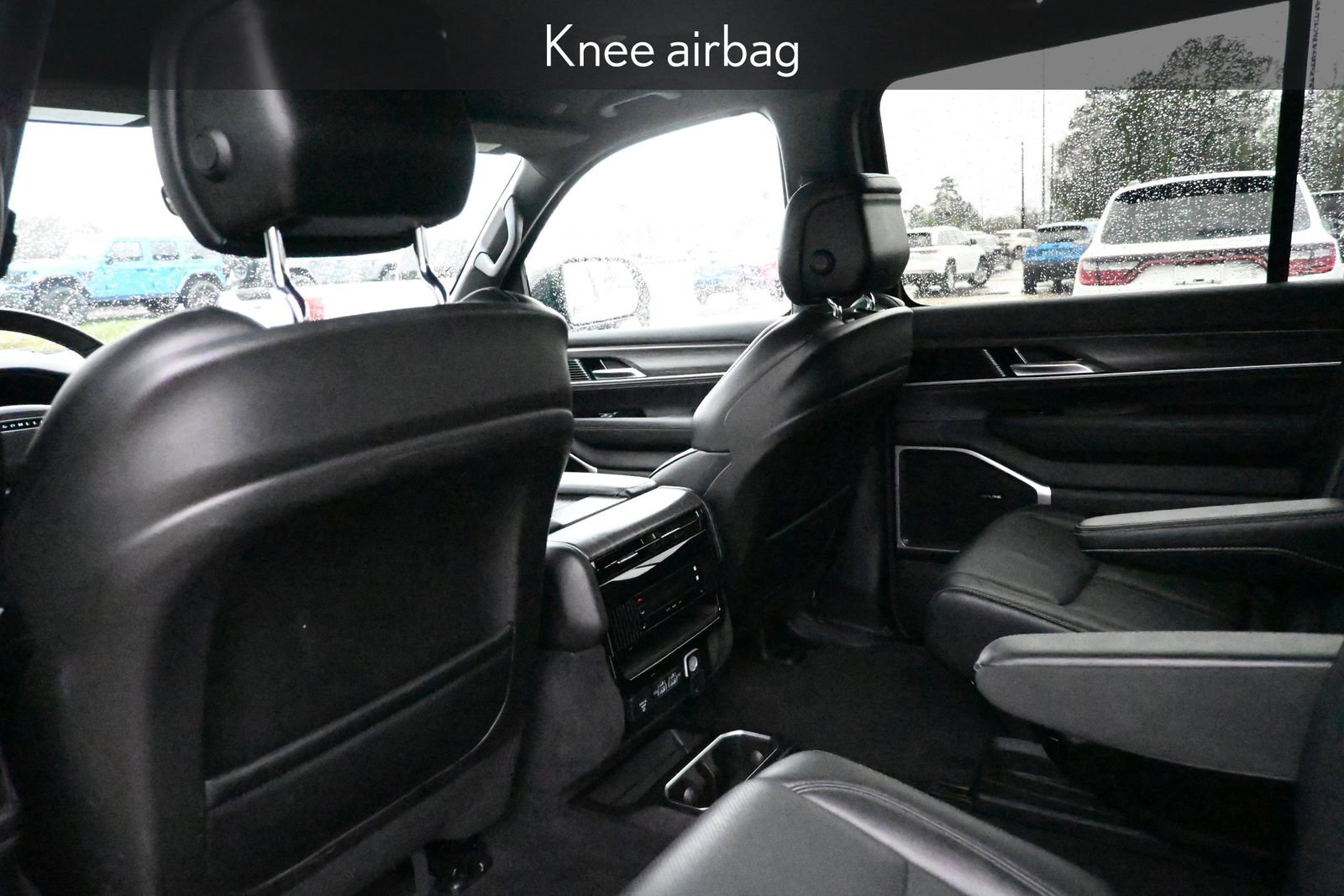 Used 2024 Jeep Wagoneer Series III image 24