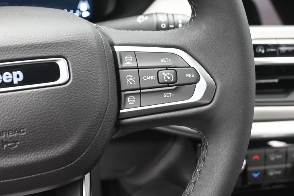 New 2026 Jeep Compass Limited AWD/4WD image 27