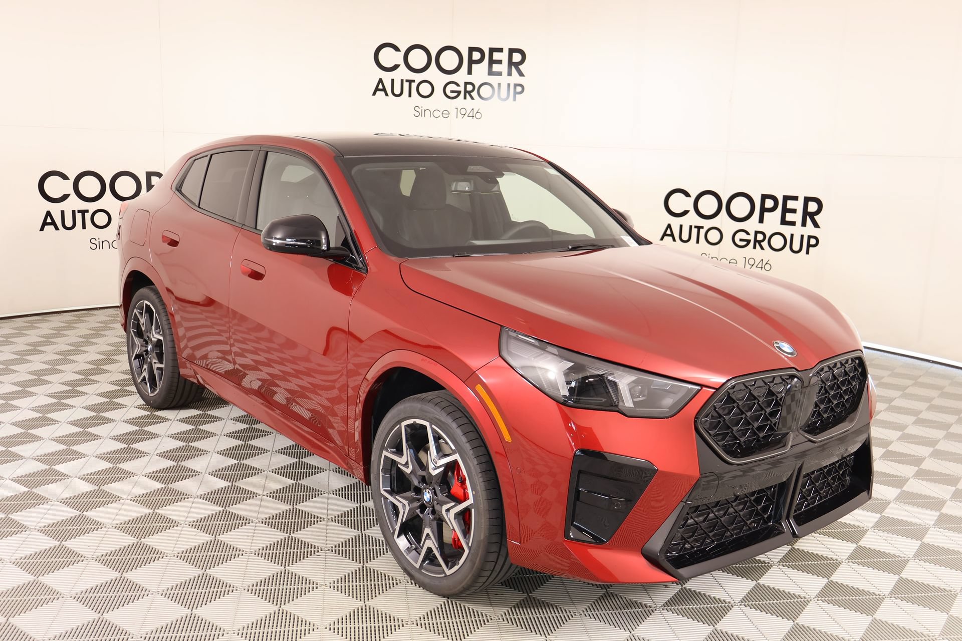 New 2026 BMW X2 xDrive28i w/ Technology Package AWD/4WD image 1