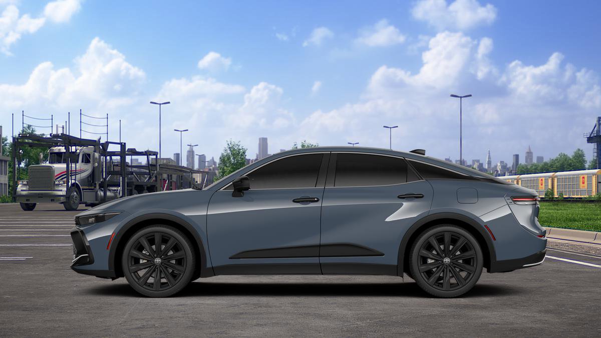 New 2026 Toyota Crown Nightshade image 4