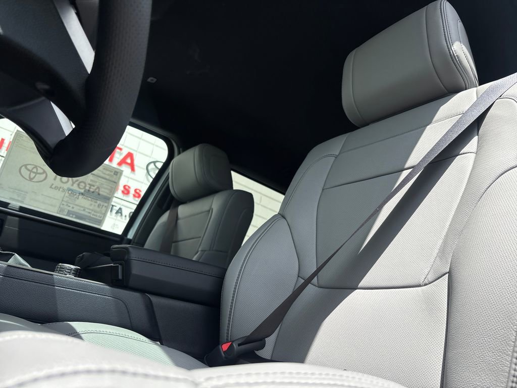 New 2026 Toyota Tundra SR5 image 11