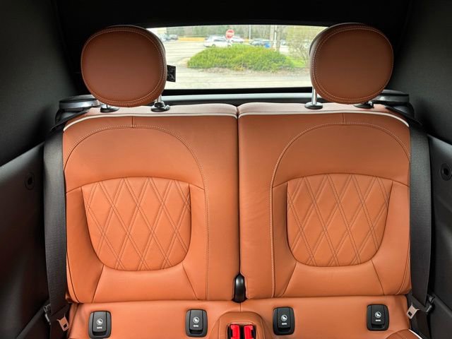 Used 2023 MINI Cooper S w/ Signature Upholstery Package FWD image 26