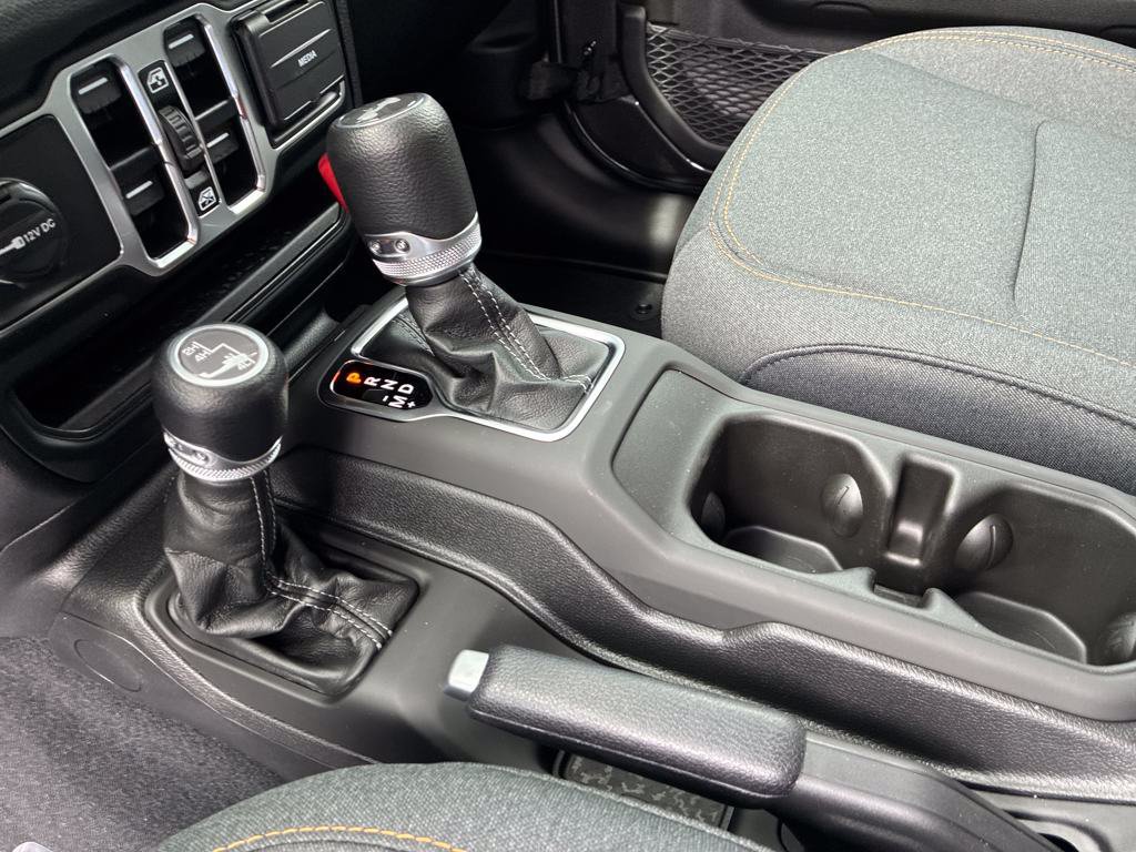 New 2025 Jeep Wrangler Unlimited Sport AWD/4WD image 24