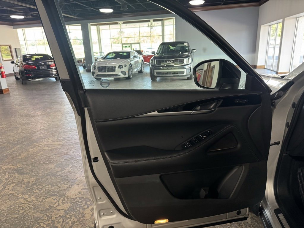 Used 2023 INFINITI QX60 Pure image 15