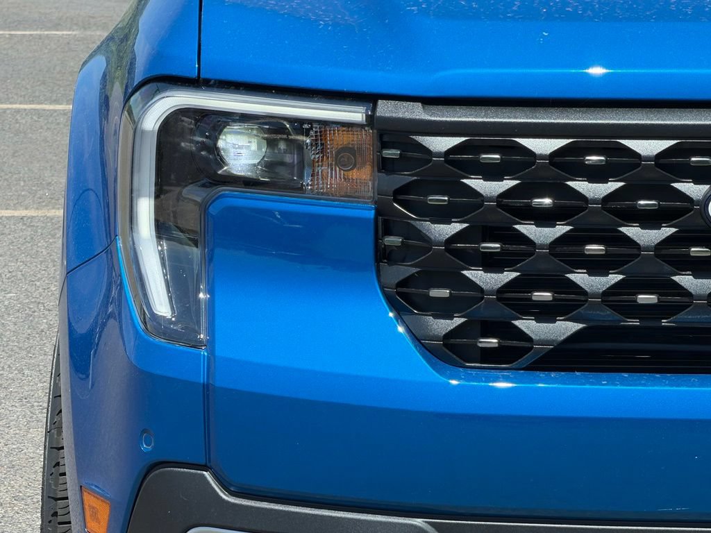 New 2026 Ford Maverick Lariat AWD/4WD image 2