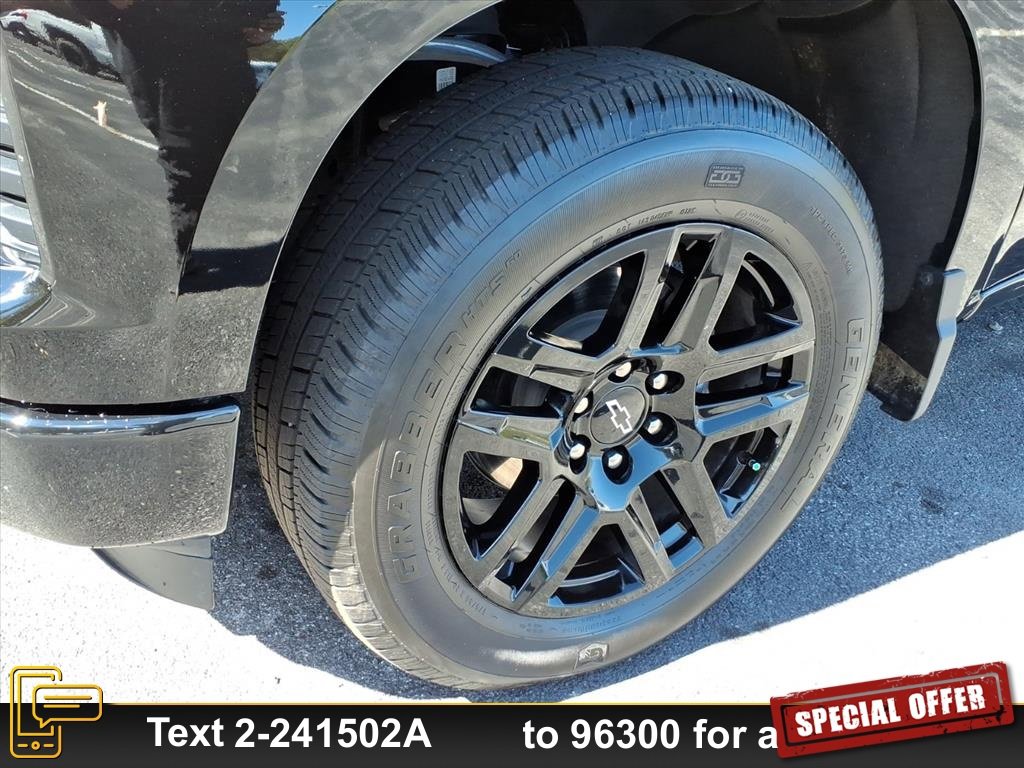 Used 2025 Chevrolet Silverado 1500 Custom w/ LPO, Dark Essentials Package image 12