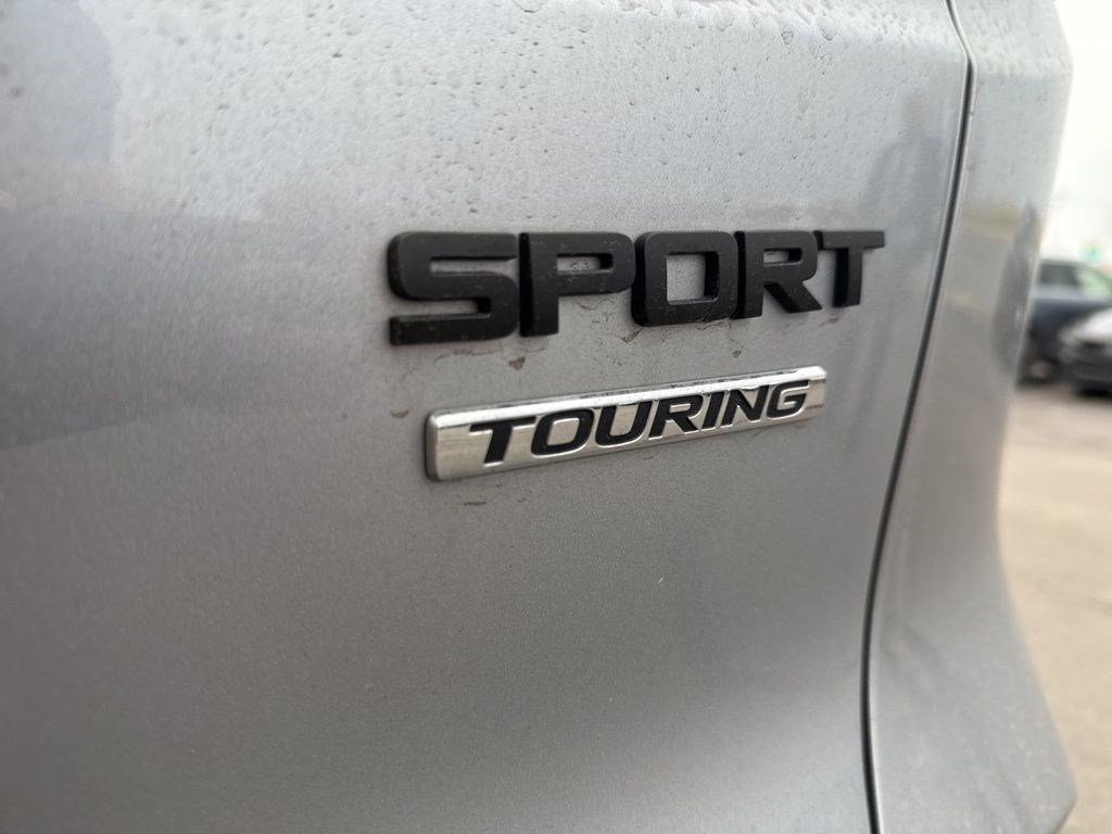 Certified 2025 Honda CR-V Sport Touring image 8