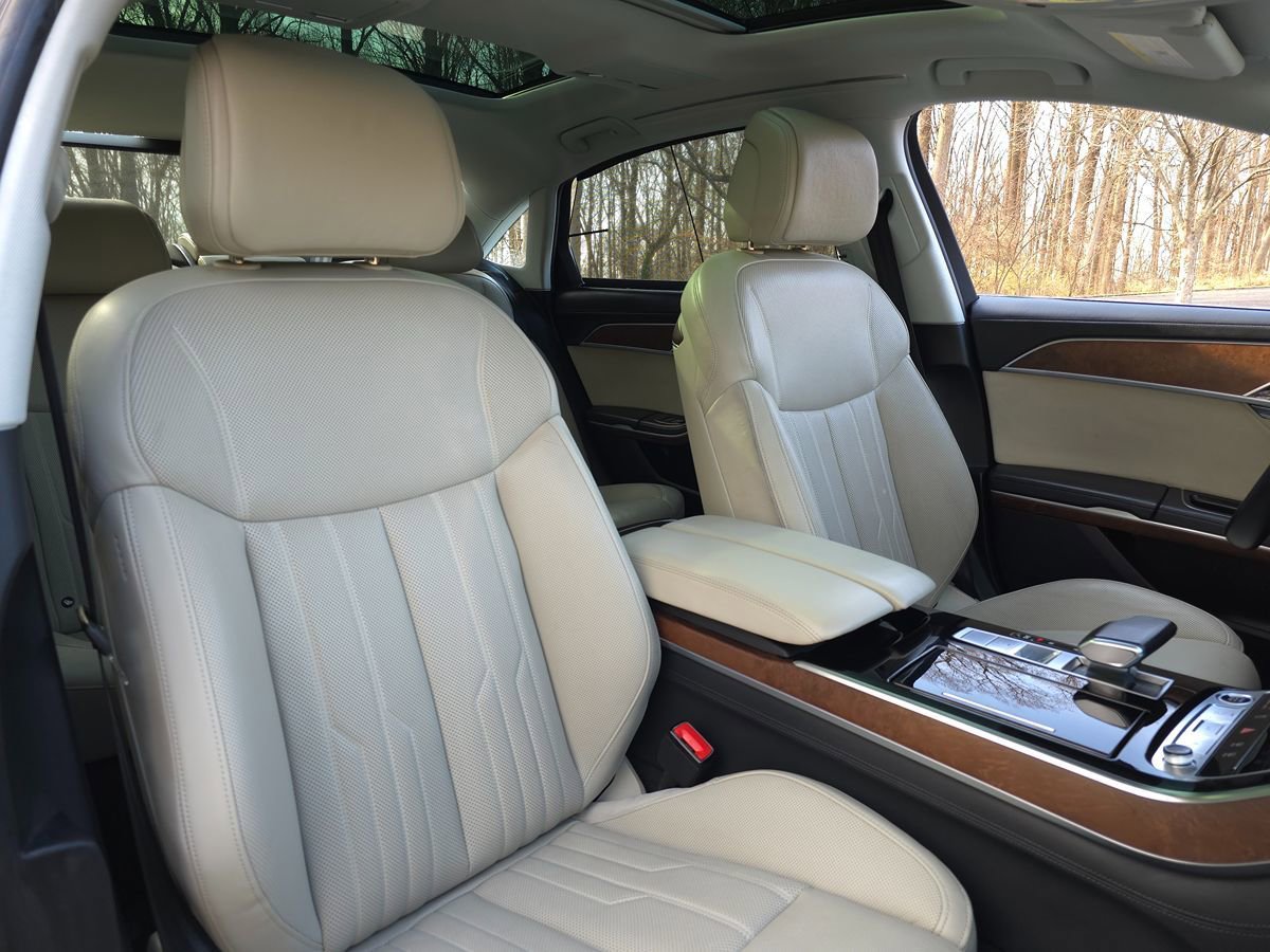 Used 2023 Audi A8 L 3.0T w/ Luxury Package AWD/4WD image 28
