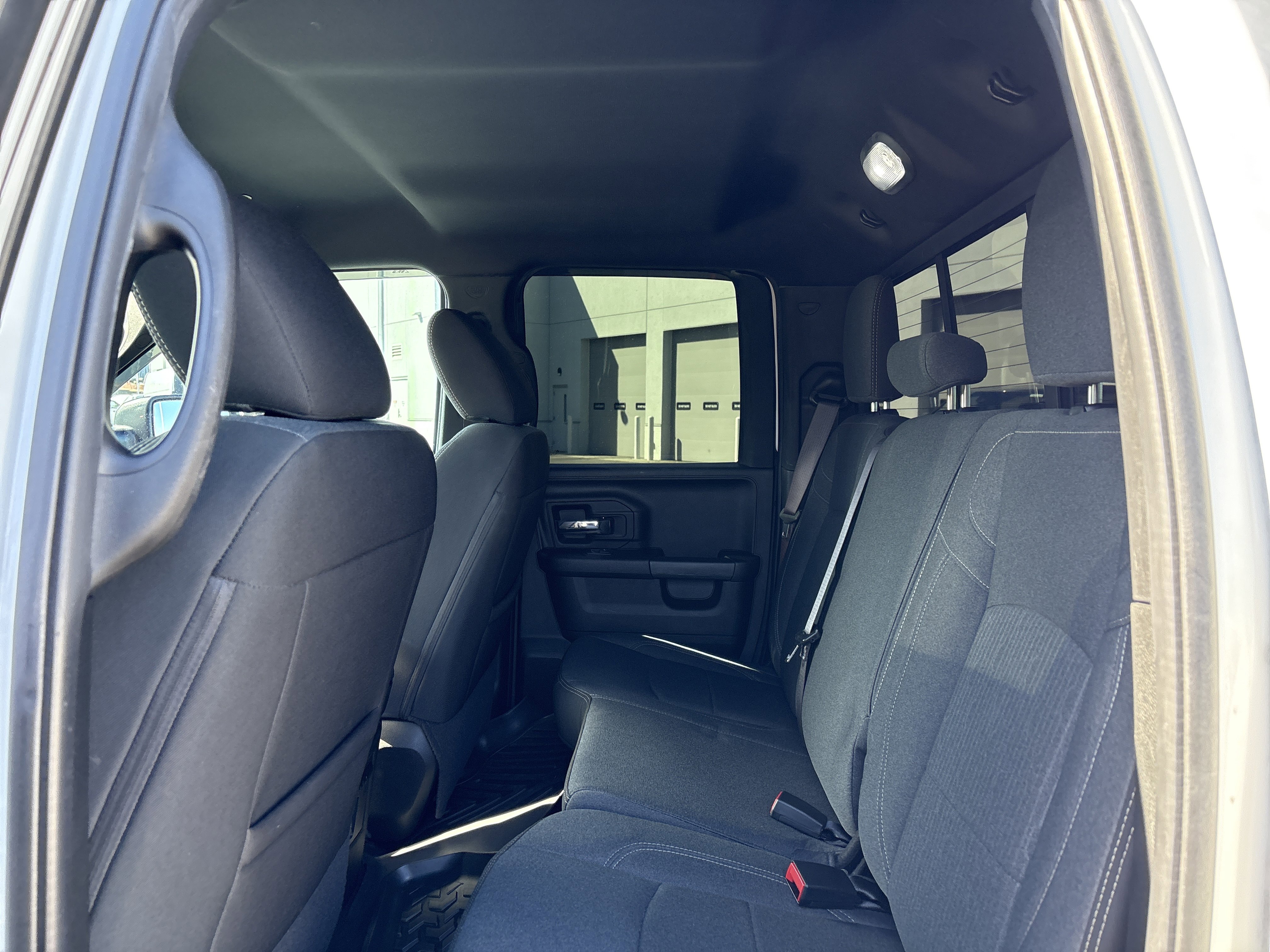 Certified 2021 RAM 1500 Classic Warlock w/ Luxury Group image 30