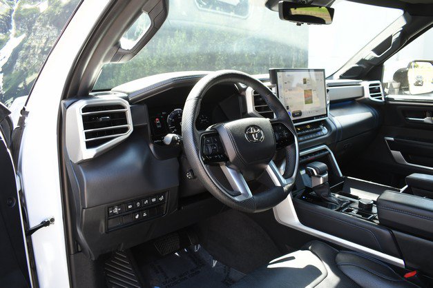 Used 2023 Toyota Tundra Platinum AWD/4WD image 14