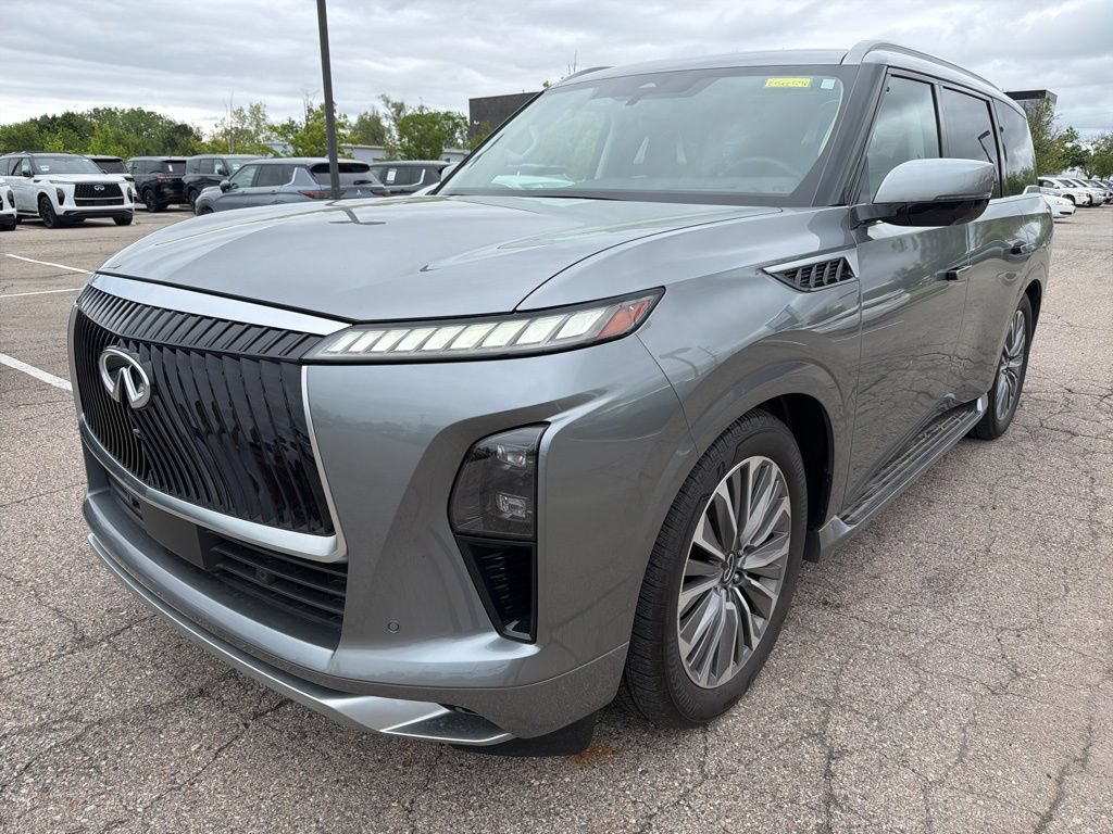 Used 2025 INFINITI QX80 Sensory AWD/4WD image 1