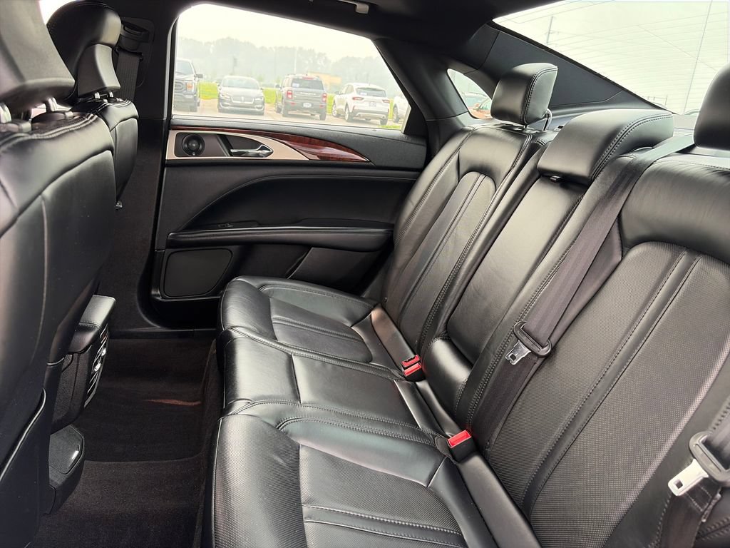 Used 2019 Lincoln MKZ Reserve AWD/4WD image 28