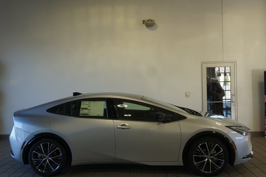 New 2026 Toyota Prius XLE image 17