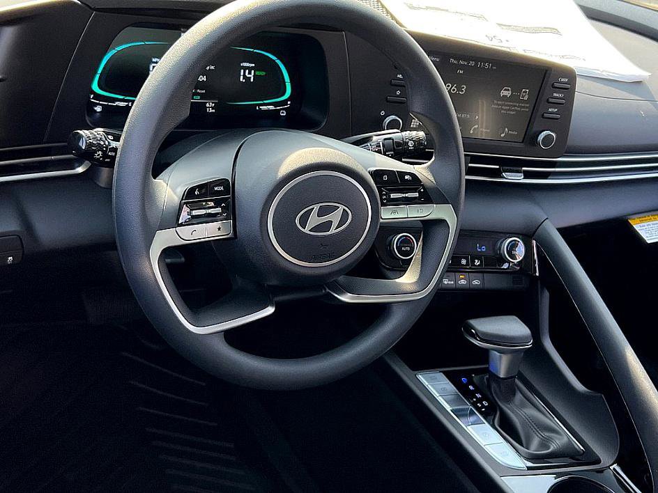New 2026 Hyundai Elantra Blue image 6